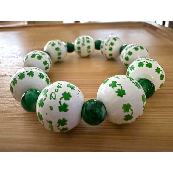 Happy St Patricks Day Shamrock Wood Beaded Stretch Bracelet Marbled Acce… - Picture 8 of 12